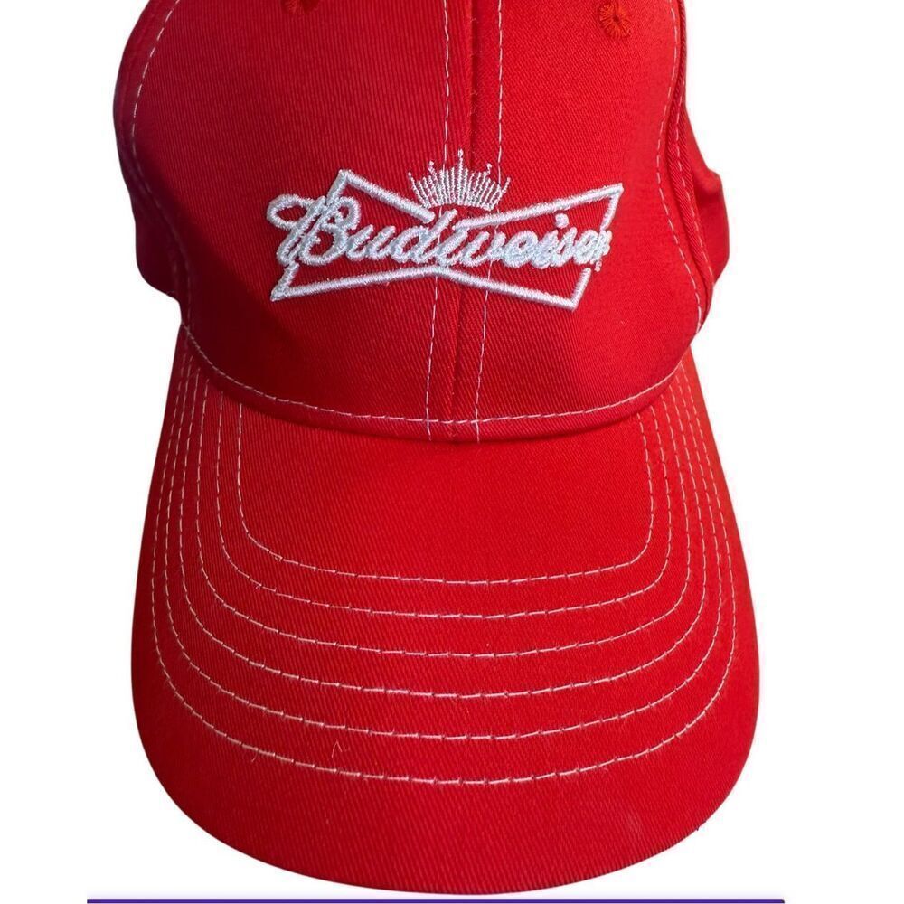 Budweiser  - Picture 4 of 9